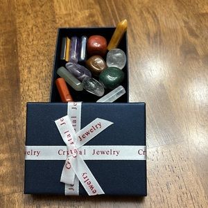 Boxed gemstones - giftable